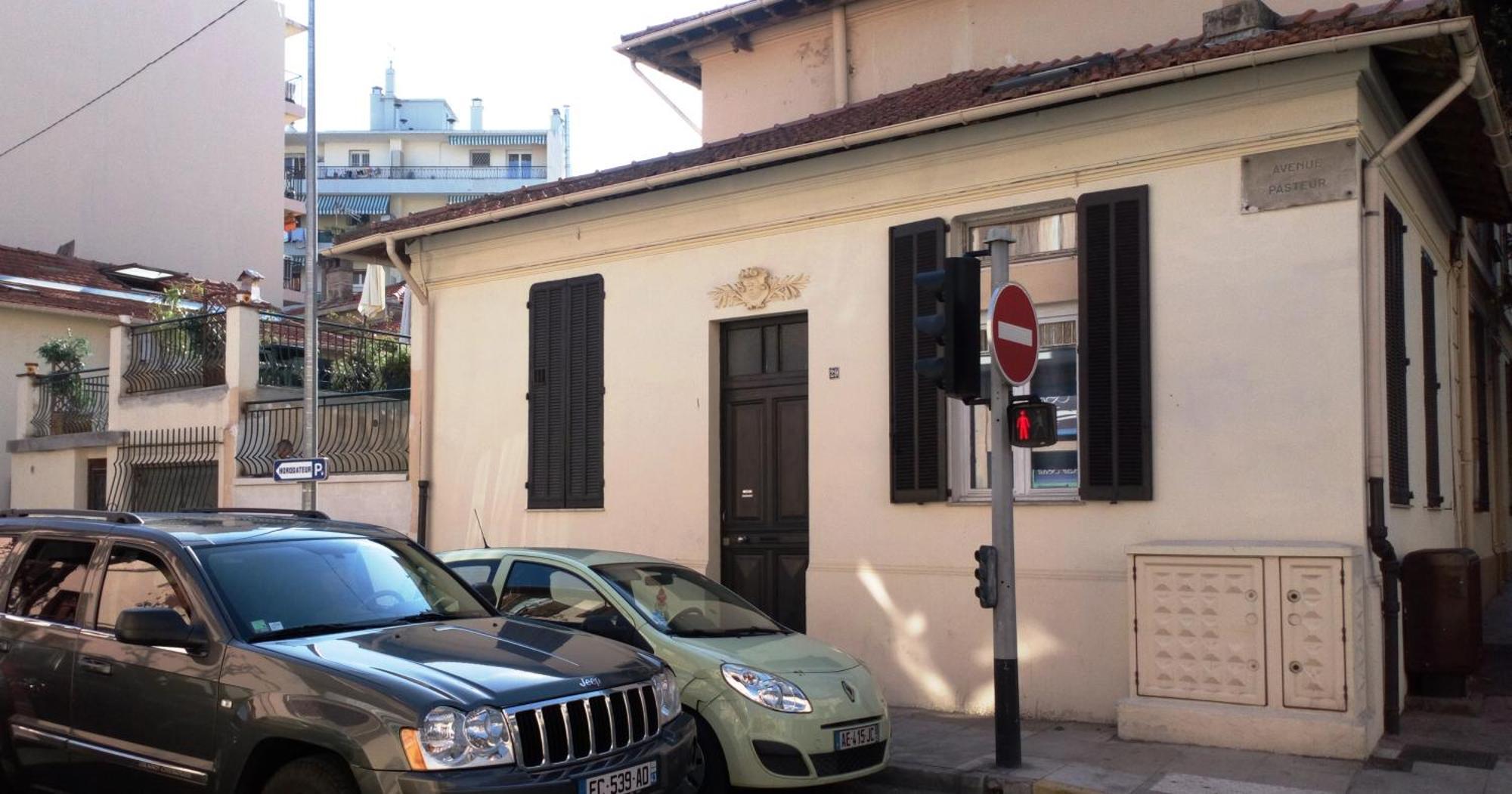 Hostel Crew Lighthouse Antibes Exterior foto